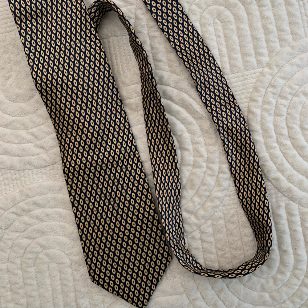 Stanley Blacker Black and Beige Patterned Tie
